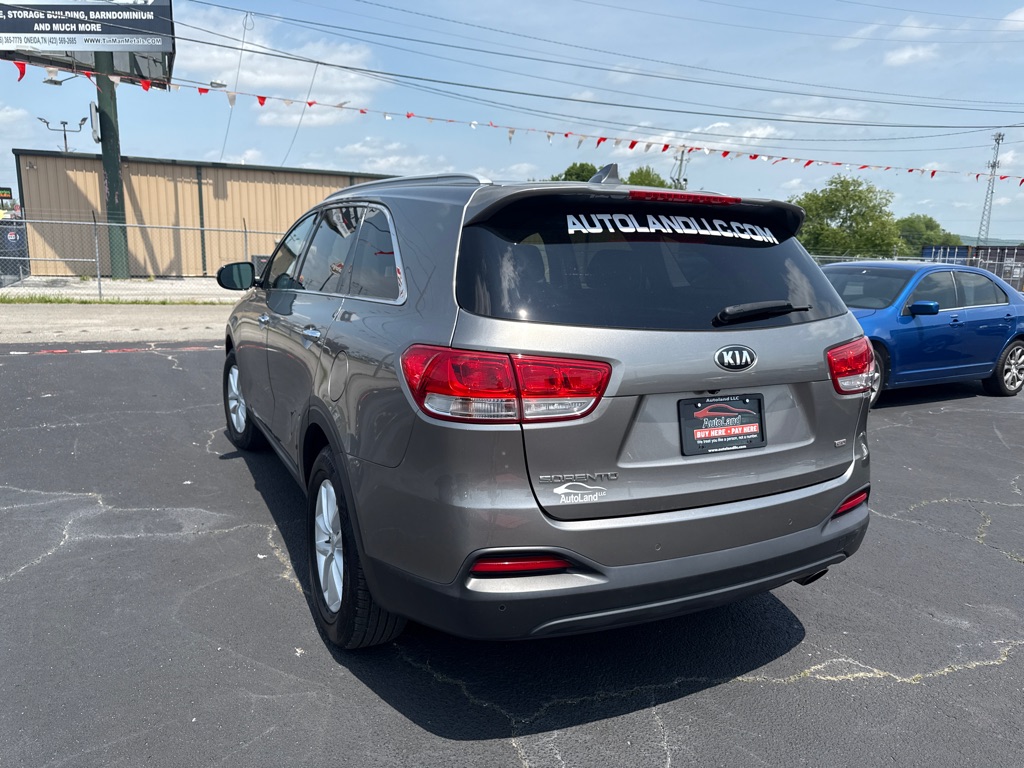 2016 KIA SORENTO LX