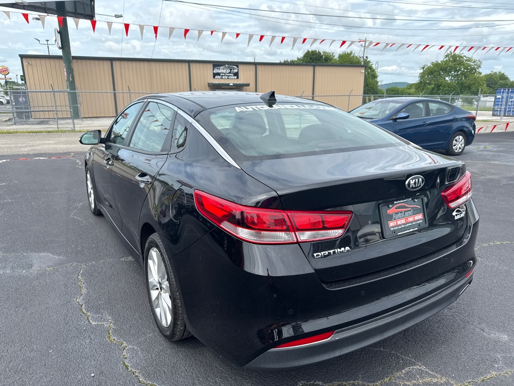 2018 KIA OPTIMA LX