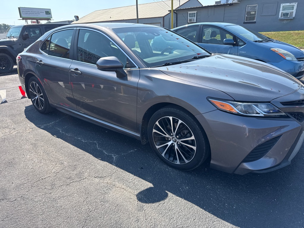 2018 TOYOTA CAMRY L