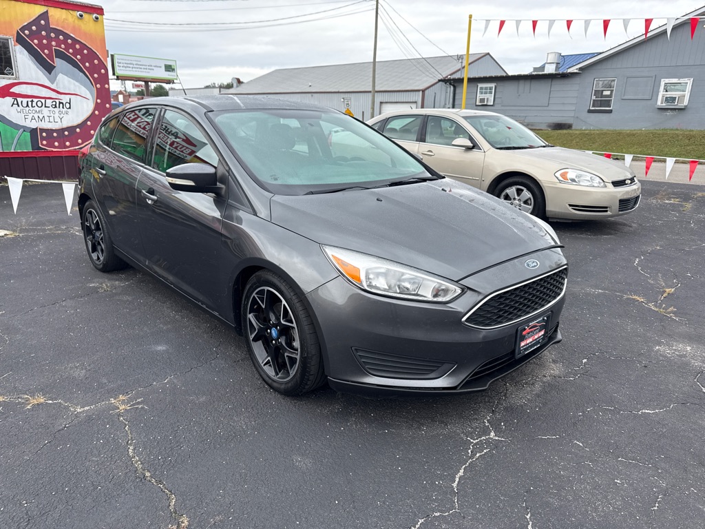 2017 FORD FOCUS SE