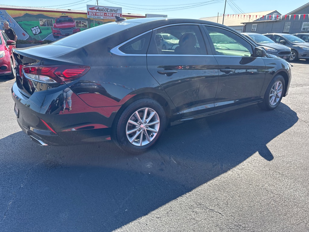 2019 HYUNDAI SONATA SE
