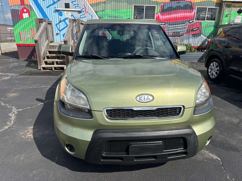 2010 KIA SOUL +