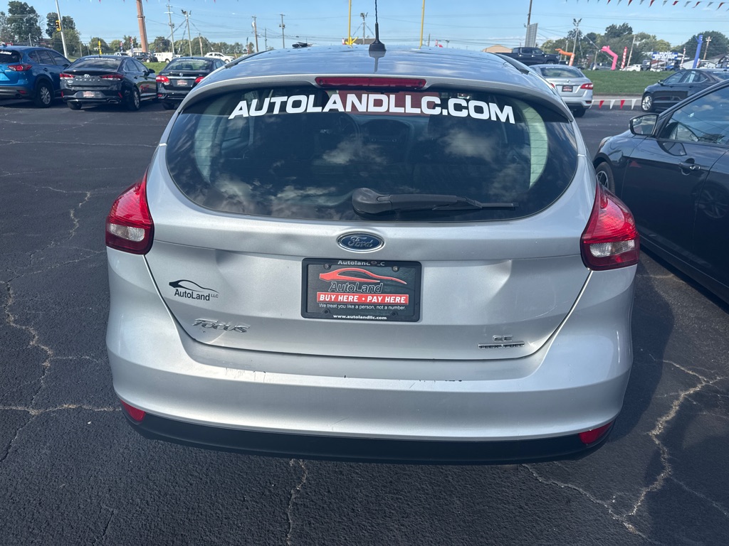 2015 FORD FOCUS SE