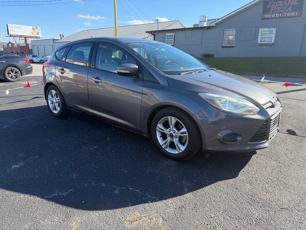 2013 FORD FOCUS SE