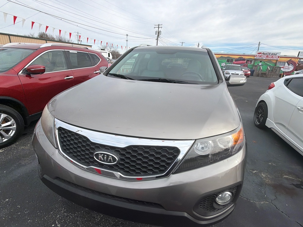 2013 KIA SORENTO LX