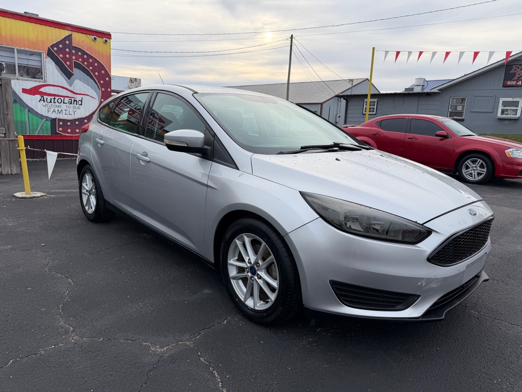 2017 FORD FOCUS SE