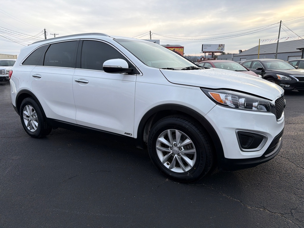 2018 KIA SORENTO LX