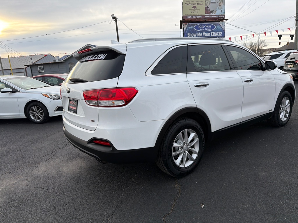 2018 KIA SORENTO LX