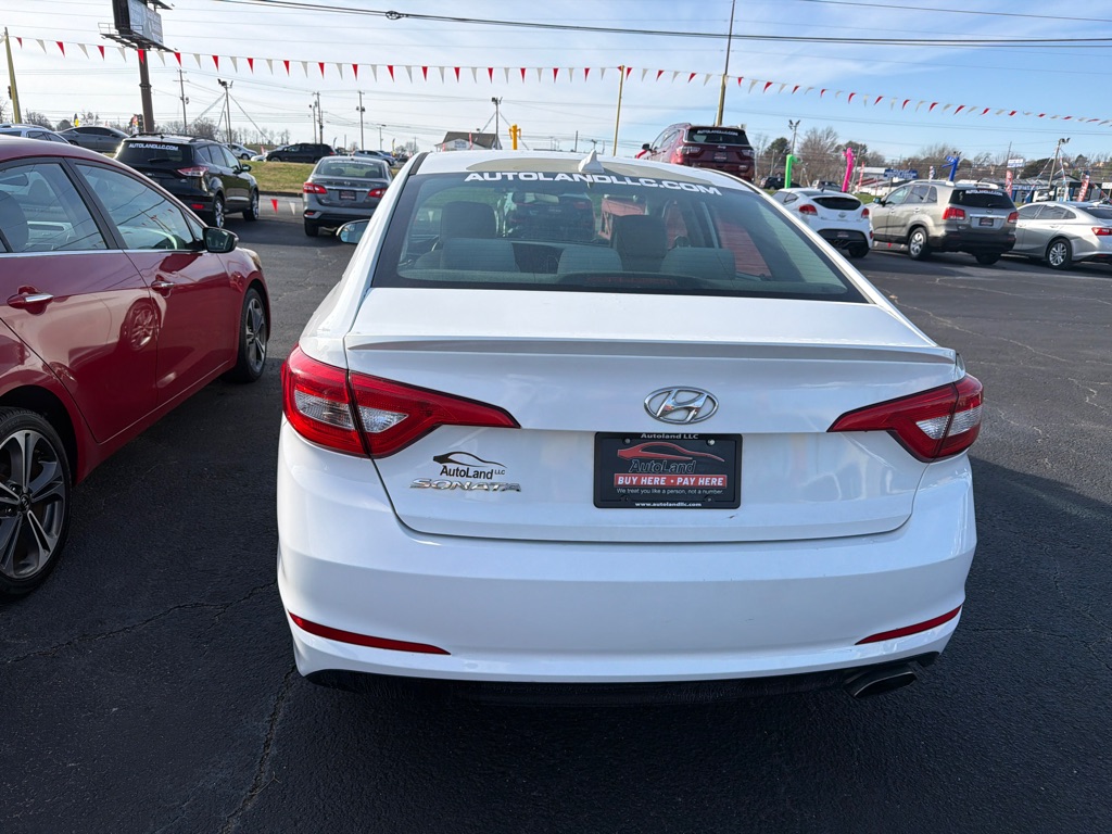 2017 HYUNDAI SONATA SE