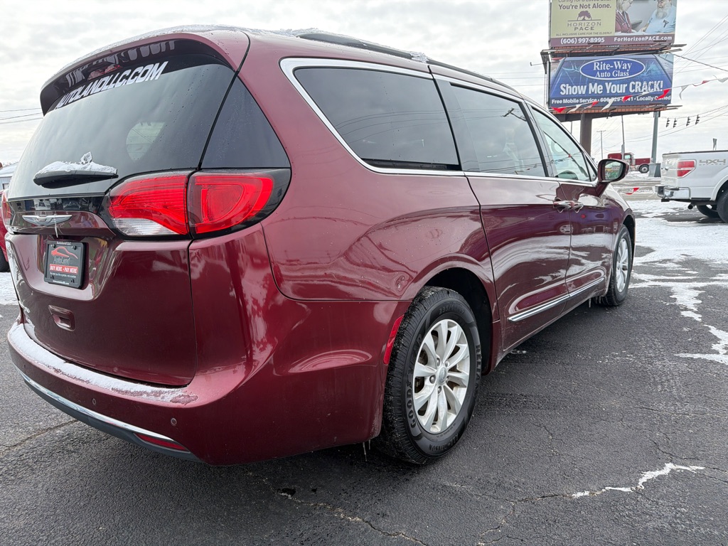 2017 CHRYSLER PACIFICA TOURING L