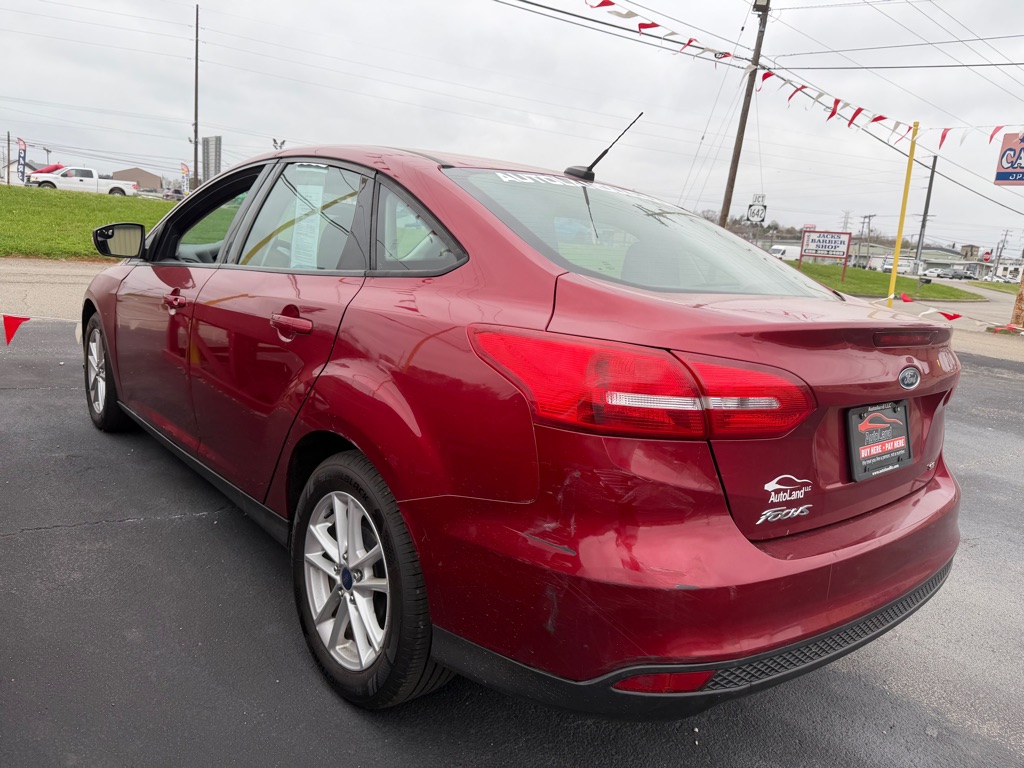 2015 FORD FOCUS SE