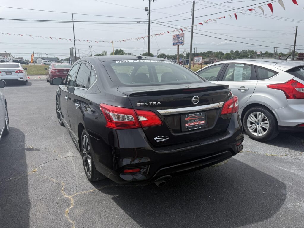 2019 Nissan Sentra SR