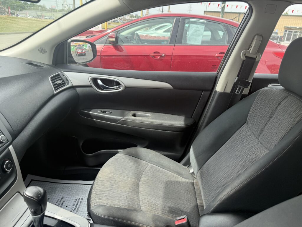 2019 Nissan Sentra SR