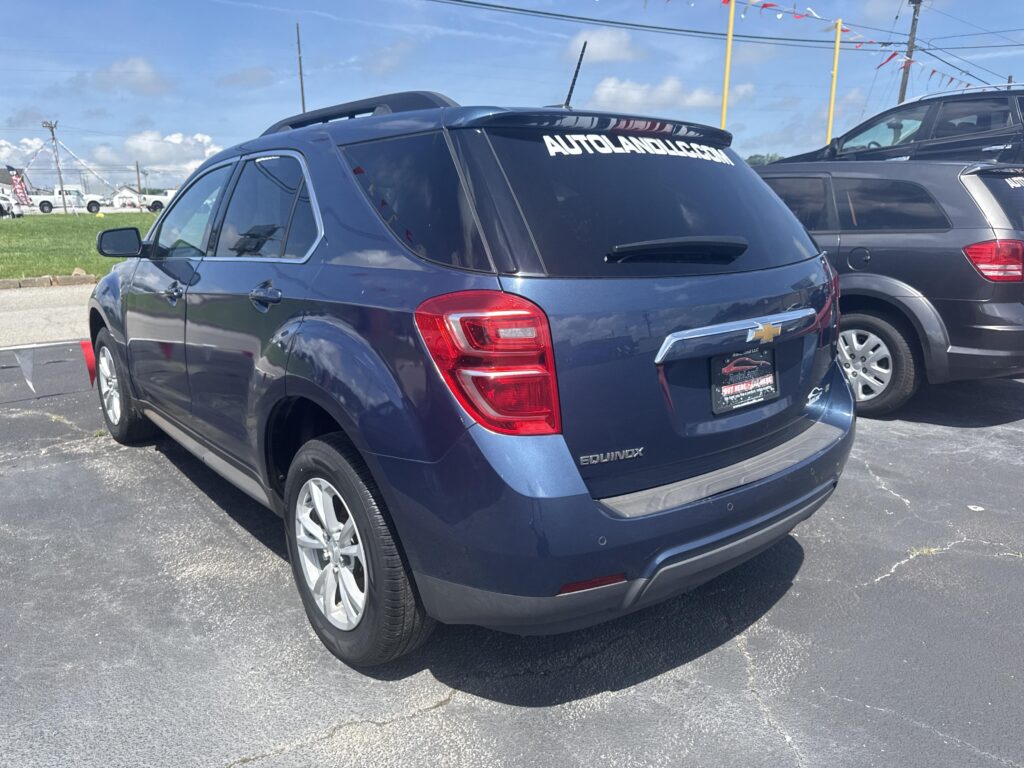 2017 Chevrolet Equinox LT 2WD