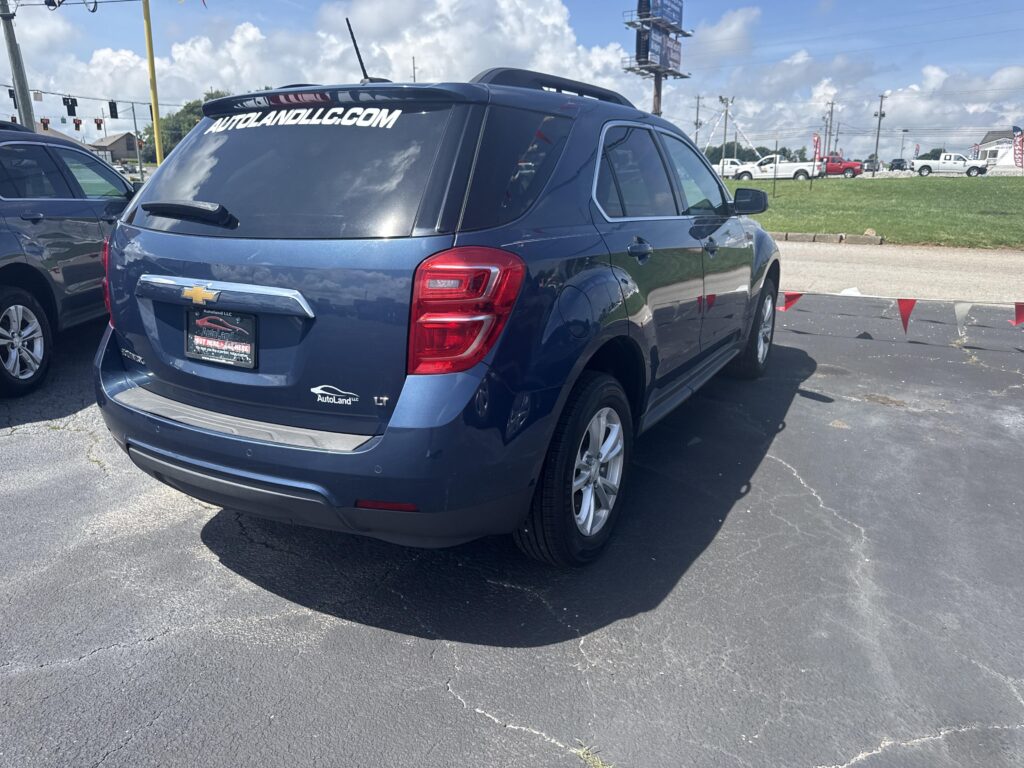 2017 Chevrolet Equinox LT 2WD