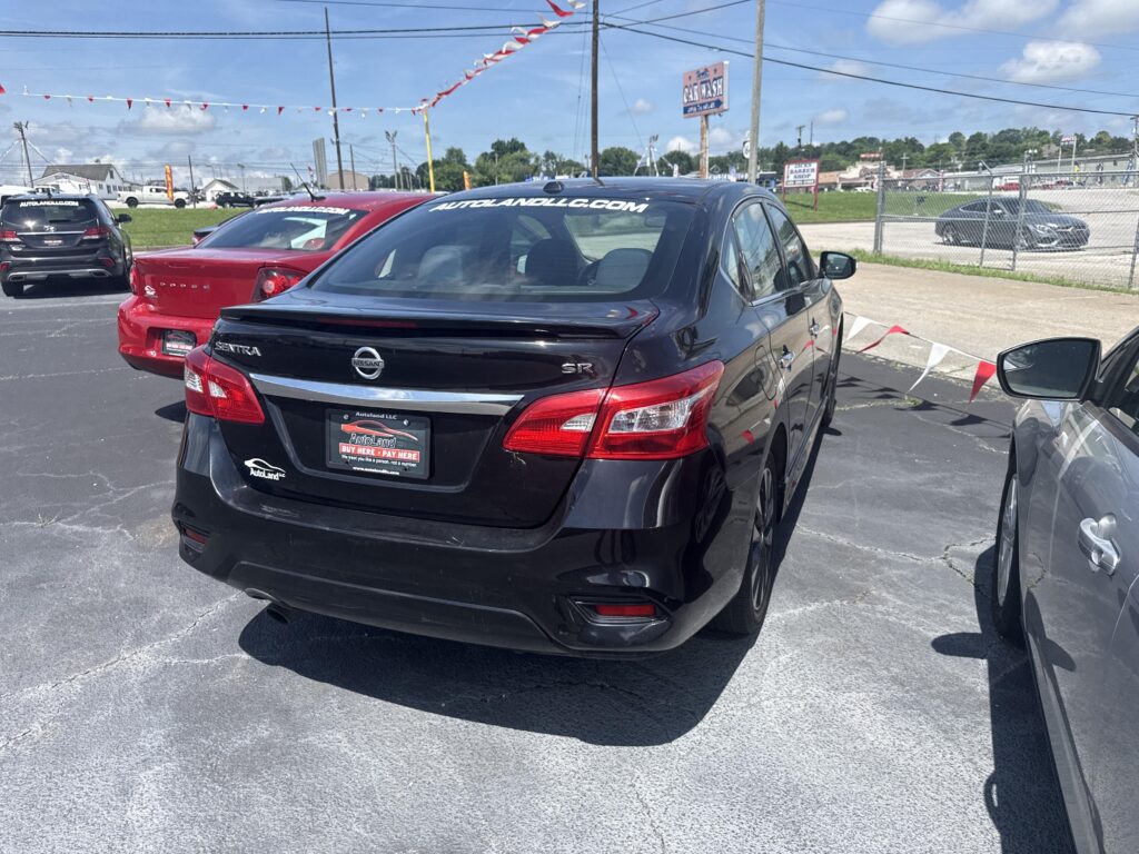 2019 Nissan Sentra SR