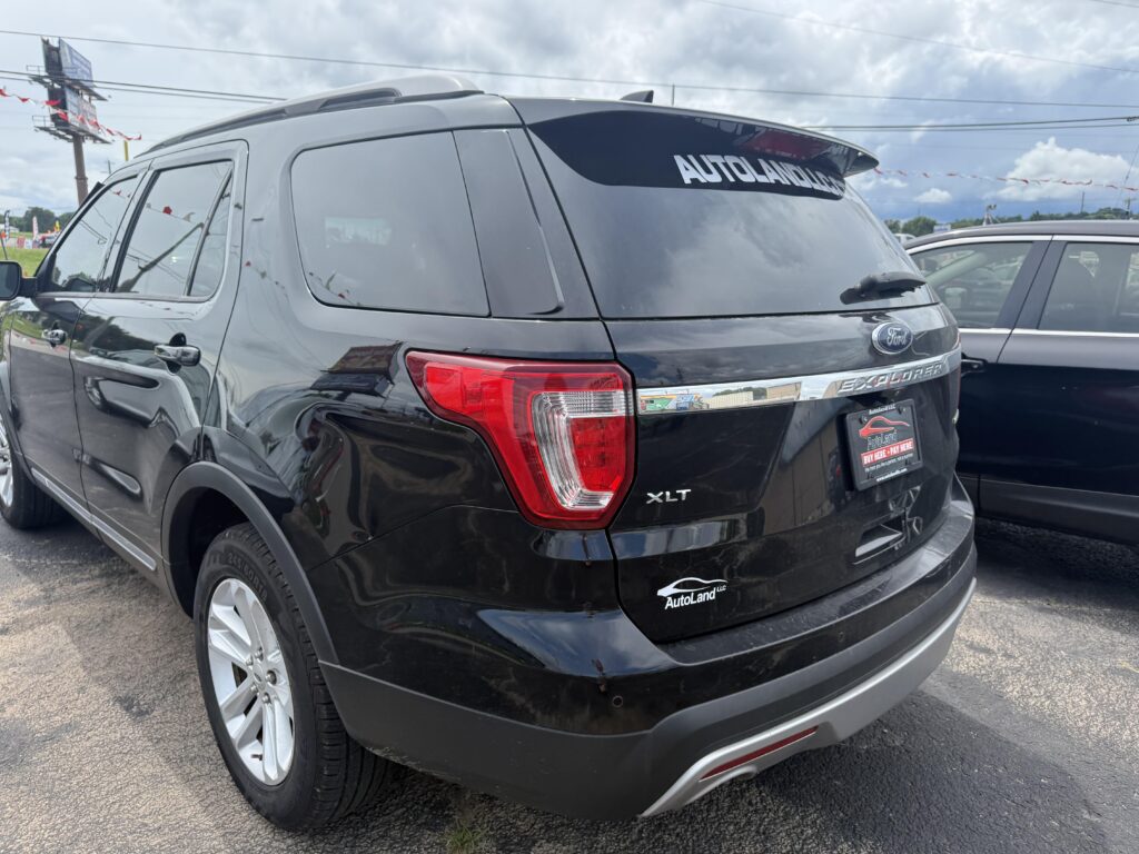2016 Ford Explorer XLT FWD