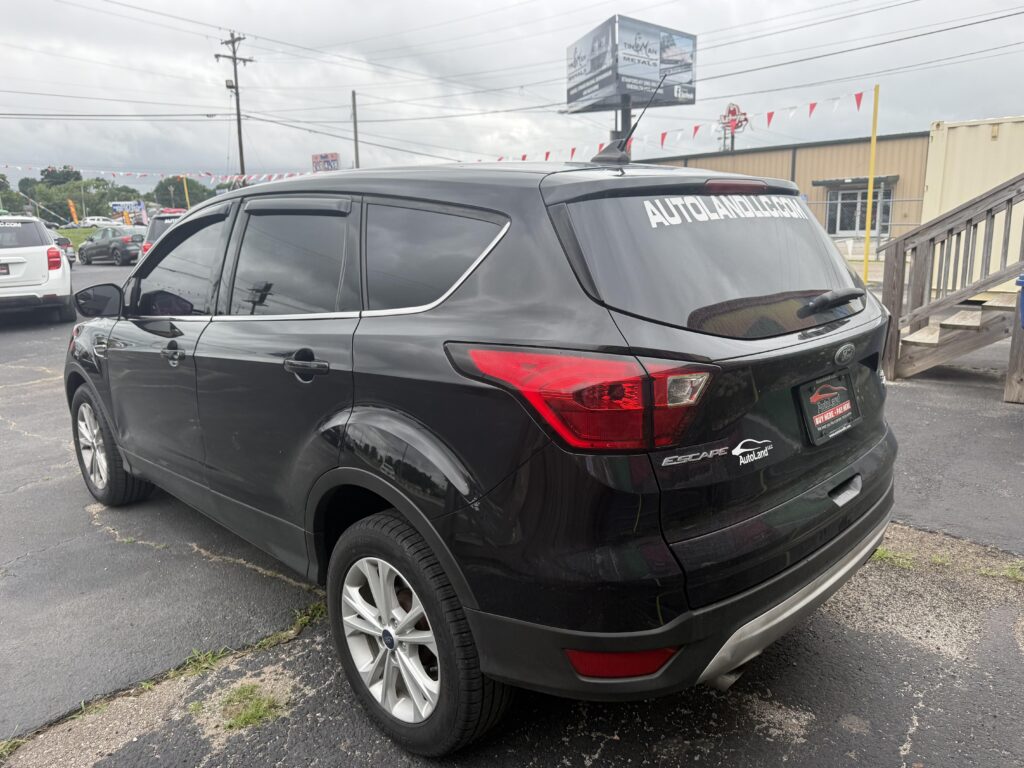 2019 Ford Escape SE