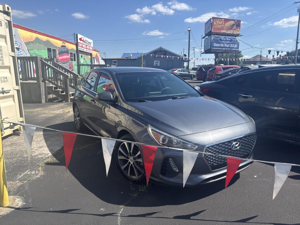 2018 Hyundai Elantra GT 2.0L 6A