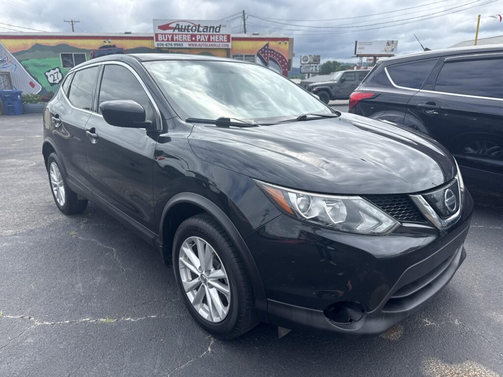 2018 Nissan Rogue Sport S