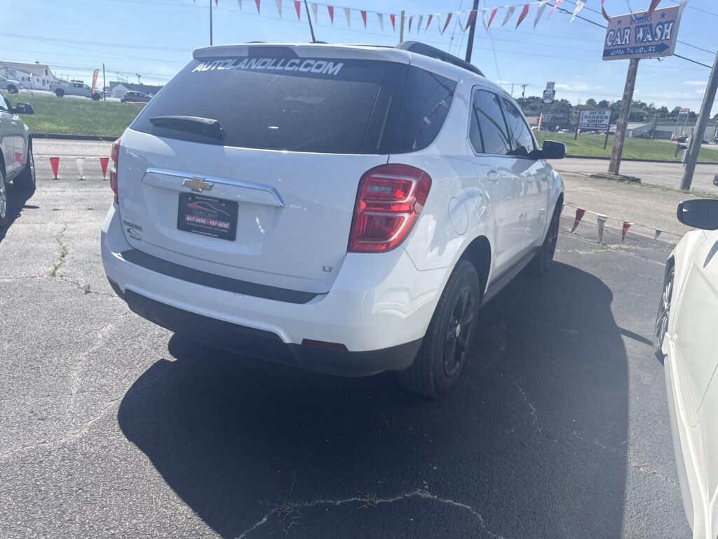 2017 Chevrolet Equinox LT 2WD