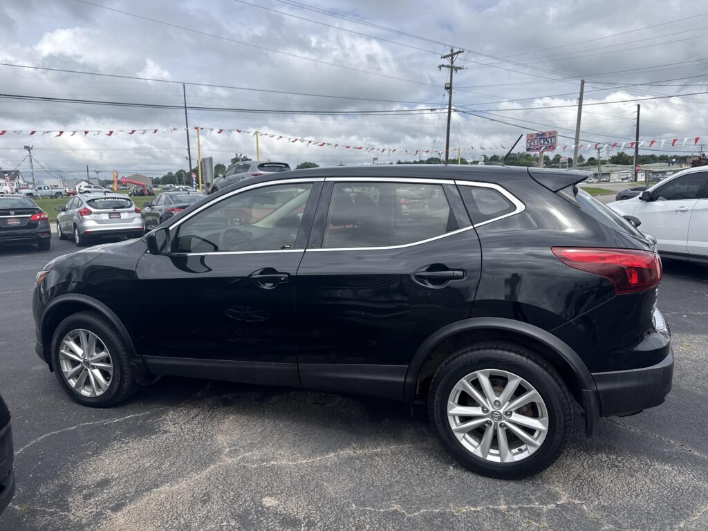 2018 Nissan Rogue Sport S