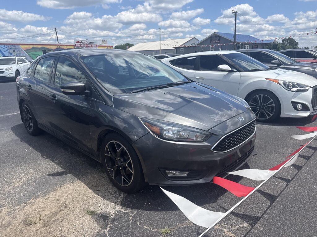 2018 Ford Focus SEL Sedan