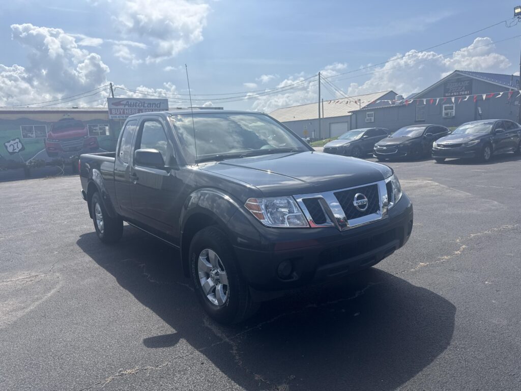 2012 Nissan Frontier SV