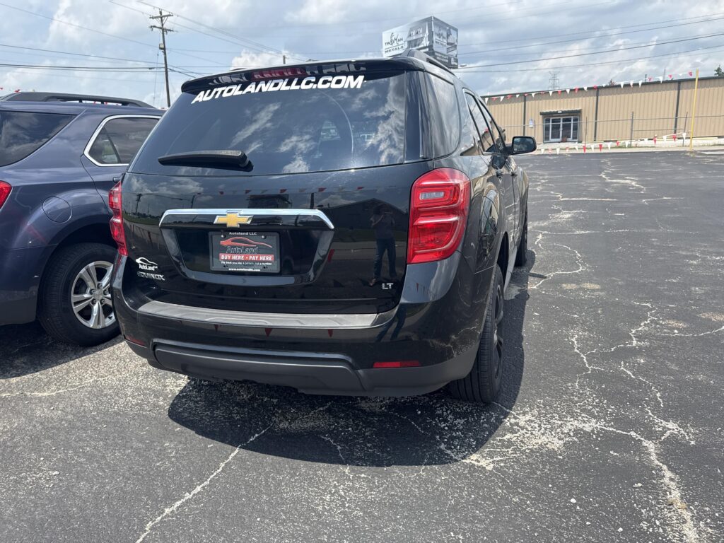 2017 Chevrolet Equinox LT 2WD