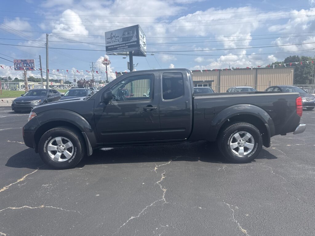 2012 Nissan Frontier SV
