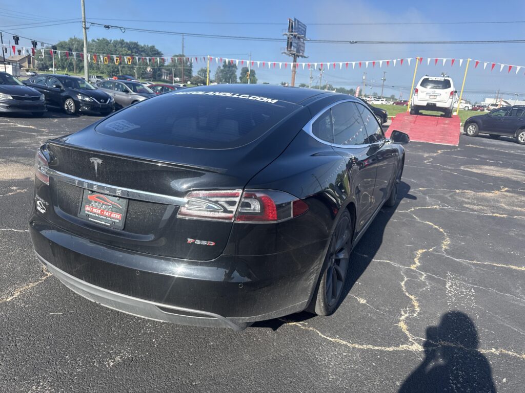 2014 Tesla Model S Base
