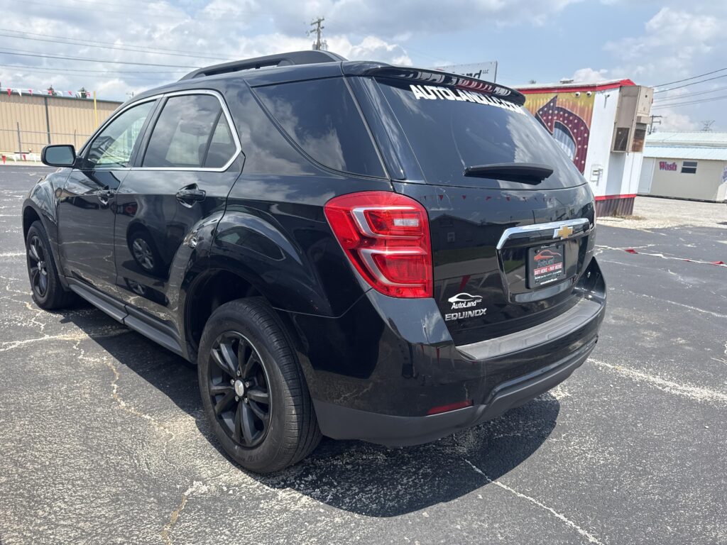 2017 Chevrolet Equinox LT 2WD