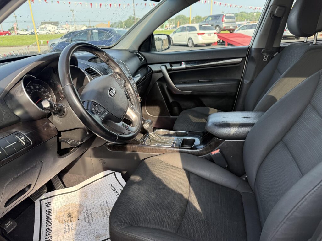 2014 Kia Sorento LX 2WD