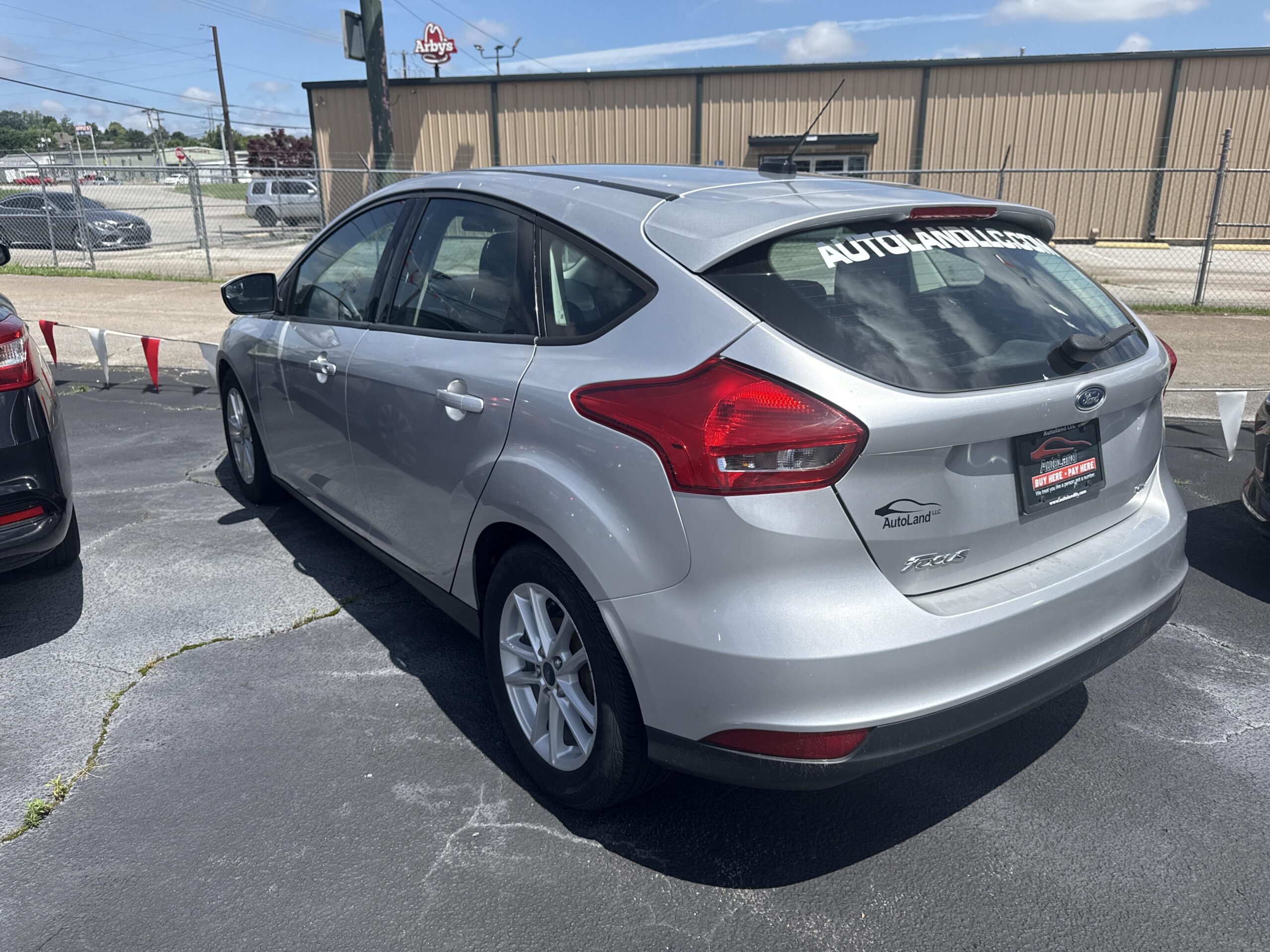2018 Ford Focus SE - Photo 4