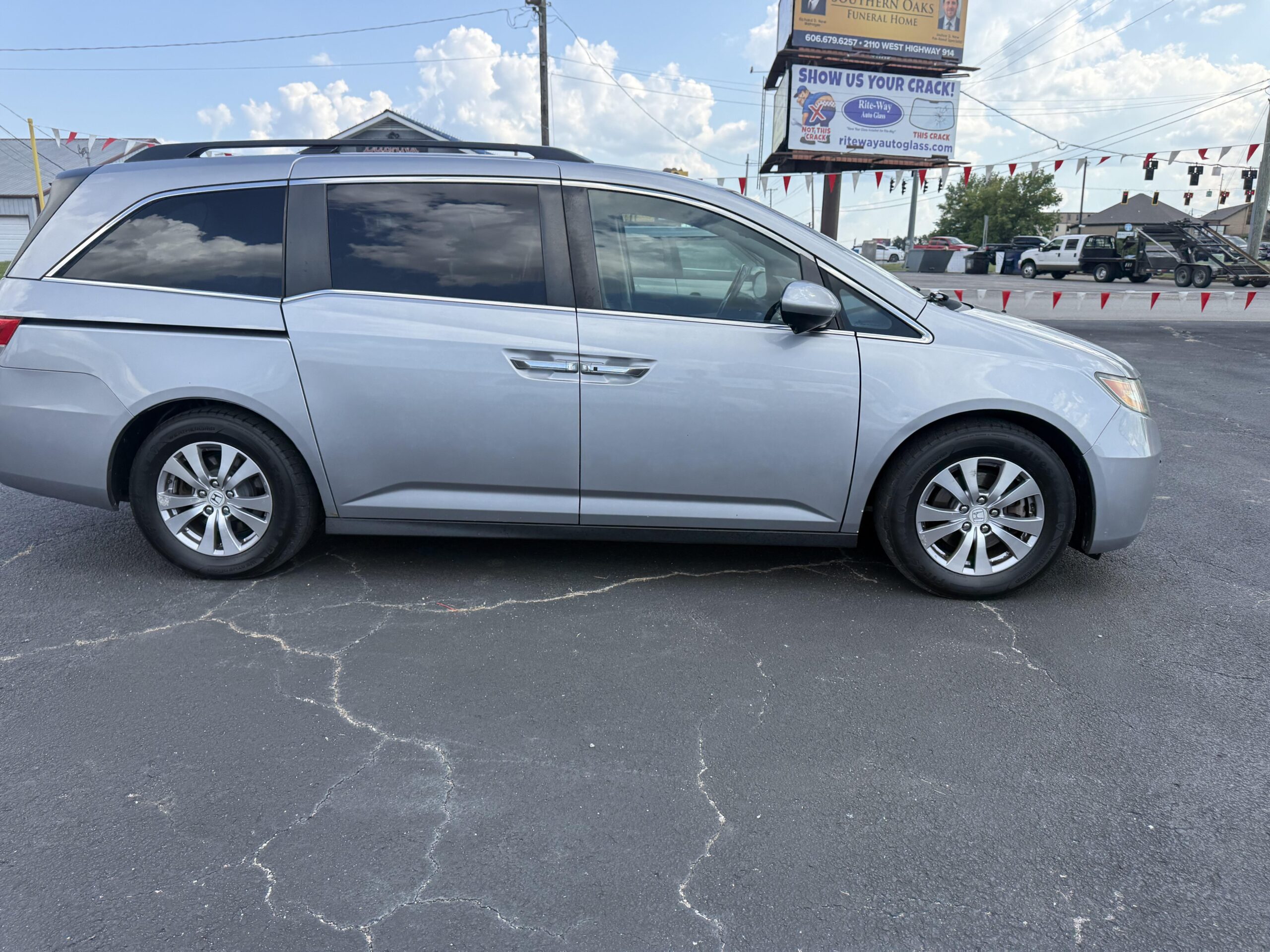 2016 Honda Odyssey EX-L - Photo 7