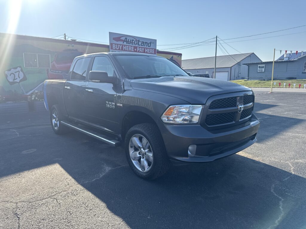 2018 Ram 1500 SLT