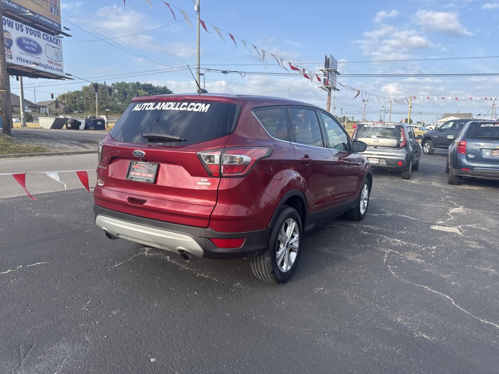 2017 Ford Escape SE