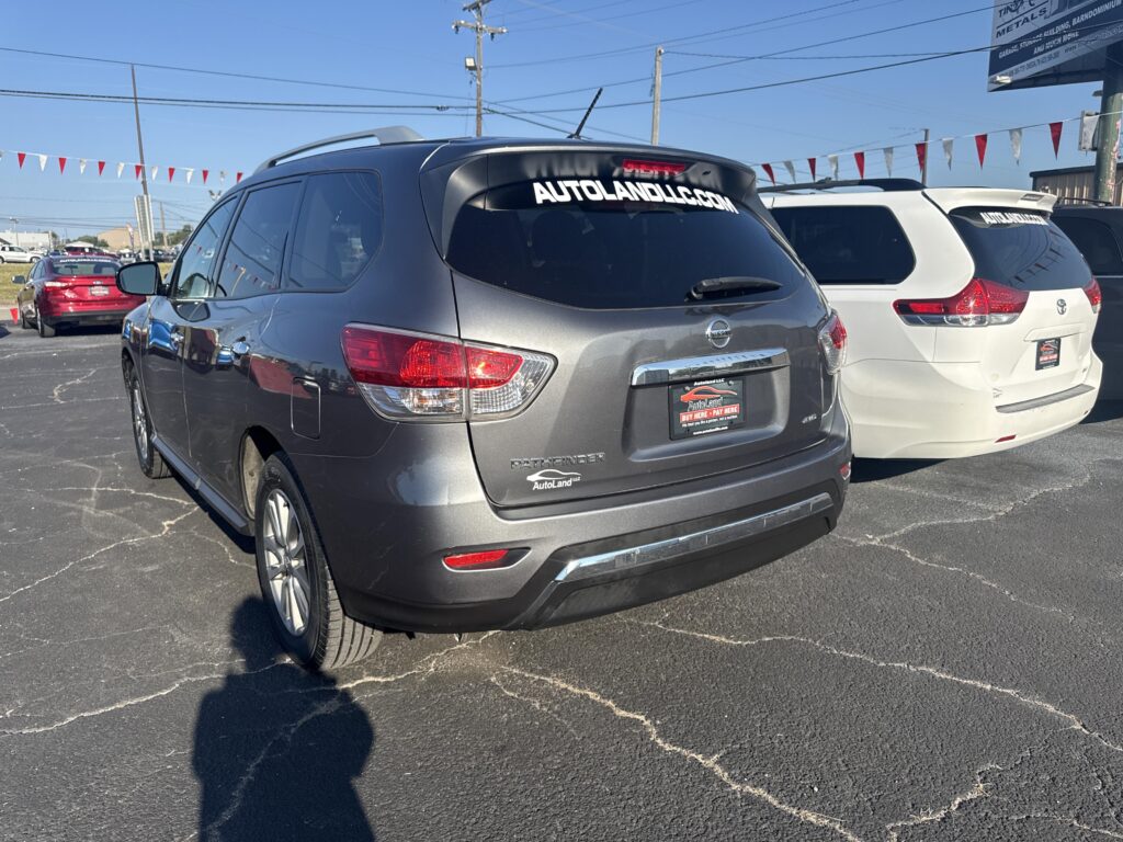 2016 Nissan Pathfinder S