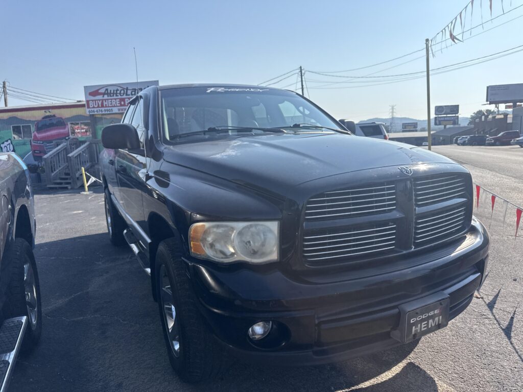 2002 Dodge Ram 1500 ST Quad Cab Short Bed 4WD