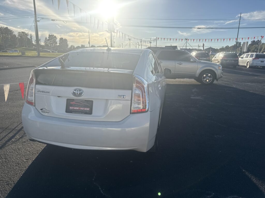 2015 Toyota Prius Four